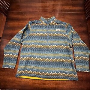 Men’s The North Face Blue/Yellow patterned half zip sweater material pullover